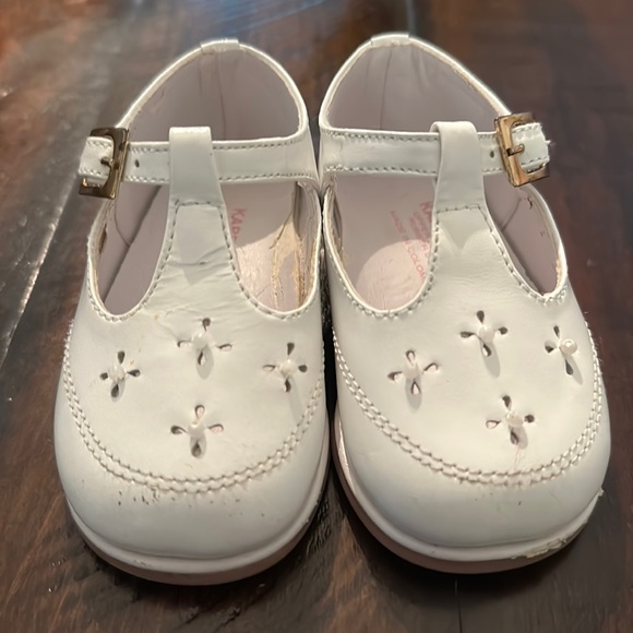 Dress shoes - Picture 1 of 3